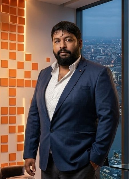 Ishraq, Operational Manager